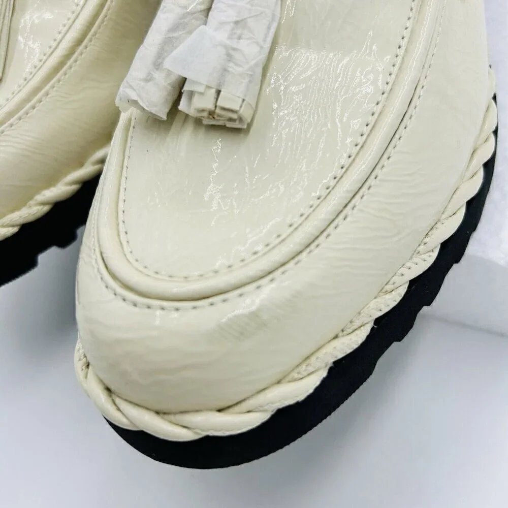 Franco Sarto Carolynn Womens Sz 8.5 Lug Sole Tassel Patent Leather Loafers Ivory